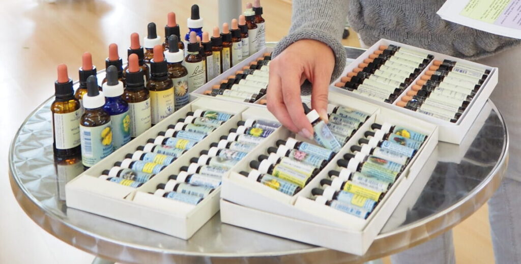 2 Bachblüten Sets von Healing Herbs und einzelne Bachblüten aus meiner Sammlung